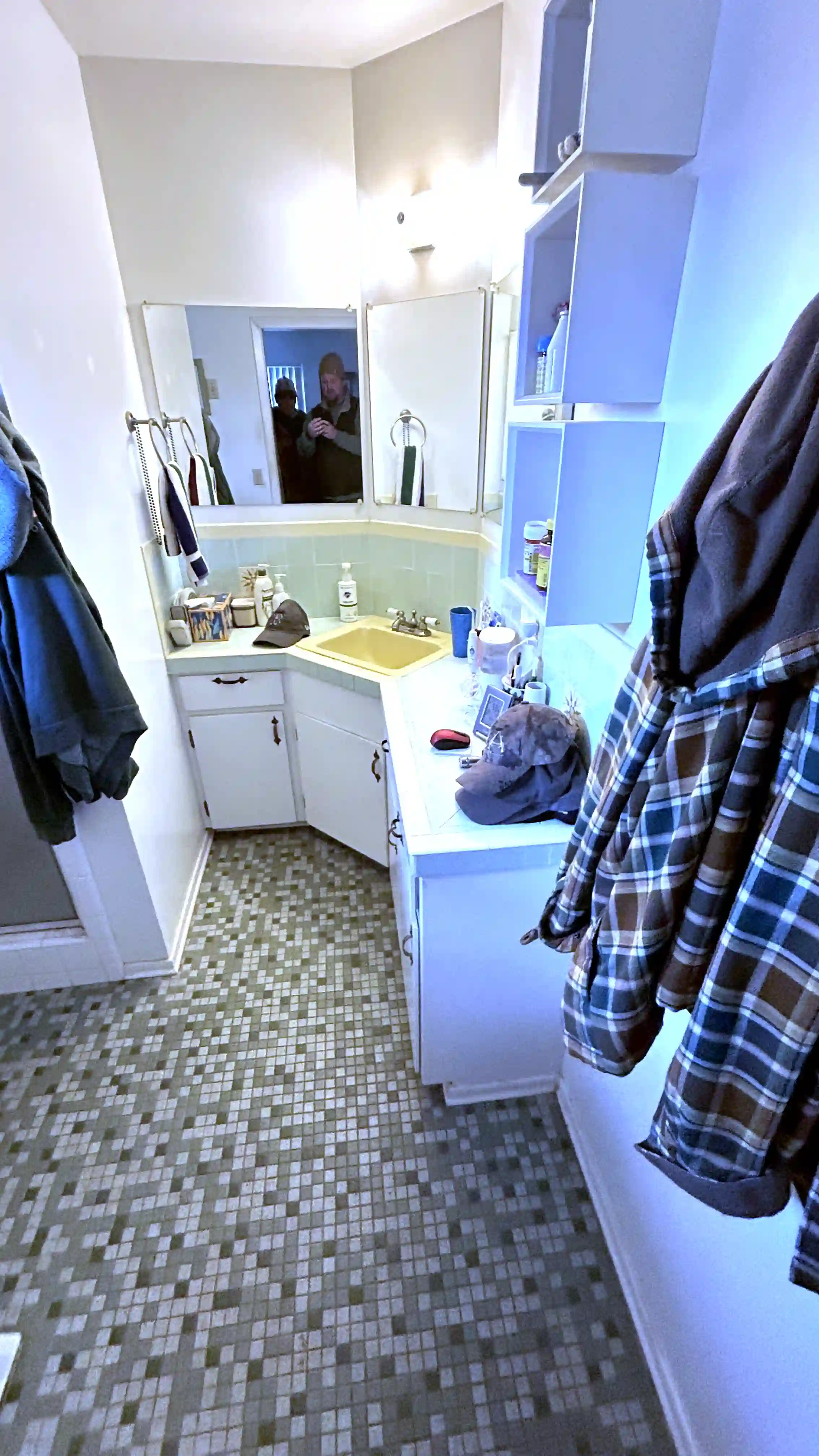 Bathroom 4.2 .